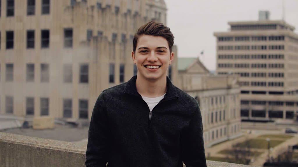 What are my chances of getting hired as a UX designer with no real-world experience?